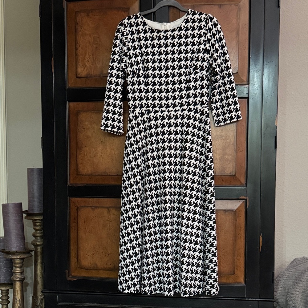 Dainty Jewells houndstooth black and white maxi dress
